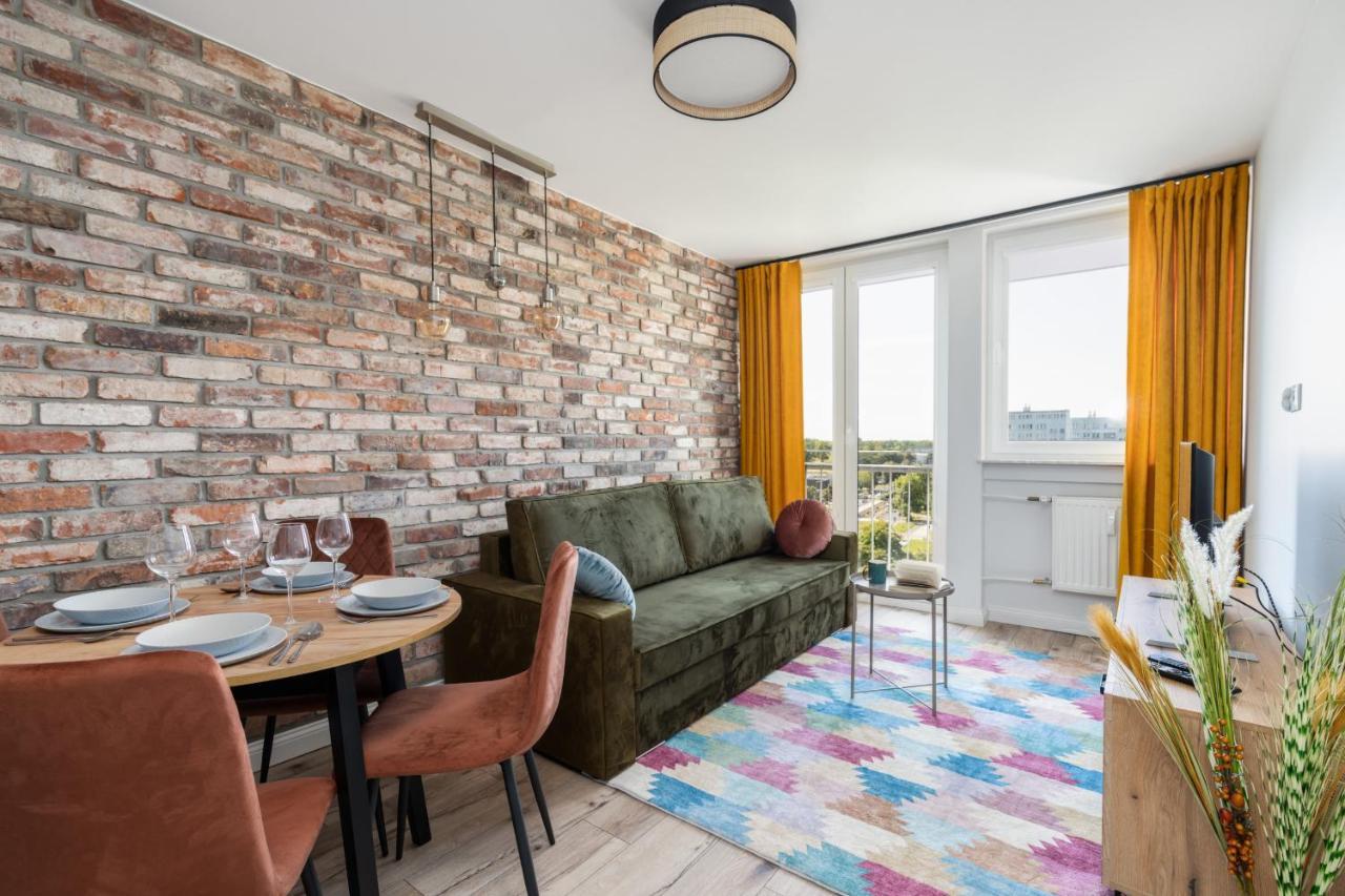 Stylish Apartment Near Wroclavia For 4 Guests By Noclegi Renters 브로츠와프 외부 사진
