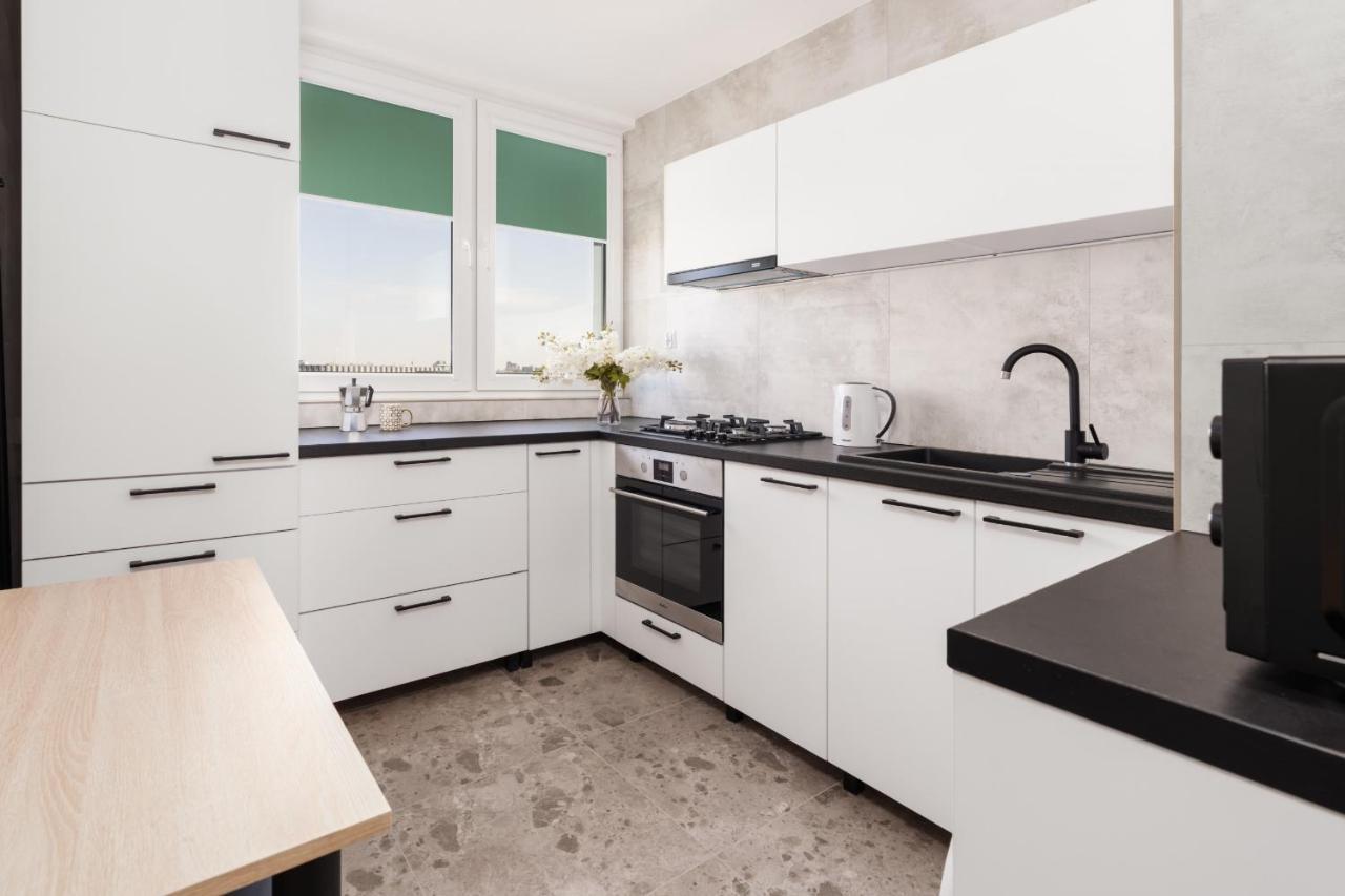 Stylish Apartment Near Wroclavia For 4 Guests By Noclegi Renters 브로츠와프 외부 사진